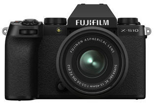 Fujifilm X-S10 + XC15-45mm