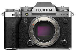 FujiFilm X-T5 body silver