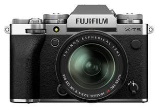 FujiFilm X-T5 body silver + XF 18-55 mm