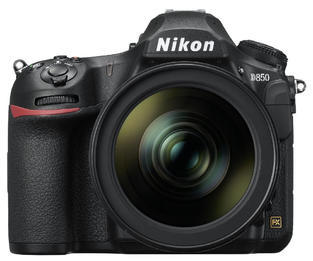Nikon D850 + 24-120 mm VR