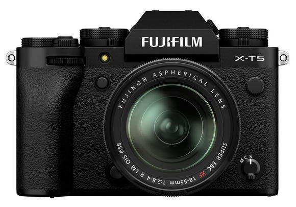 FujiFilm X-T5 body black + XF 18-55 mm1