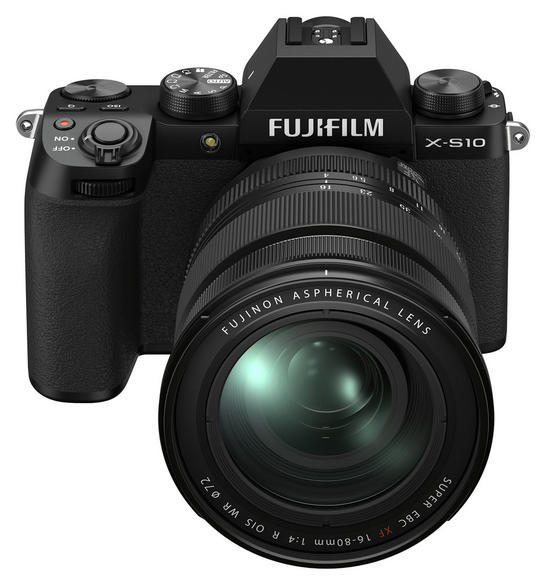 Fujifilm X-S10 + XF16-80mm2