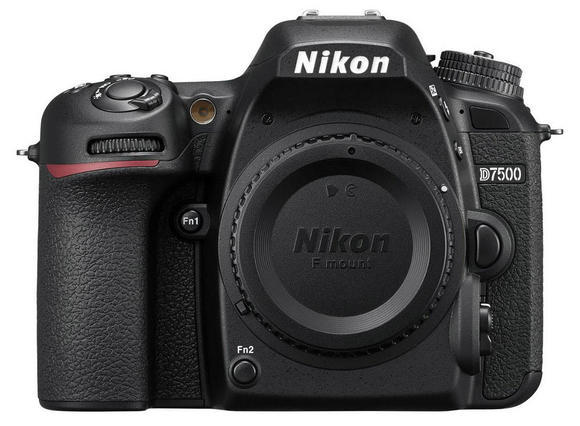 Nikon D7500 body2