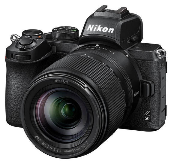 Nikon Z50 + NIKKOR Z DX 18-140 VR2