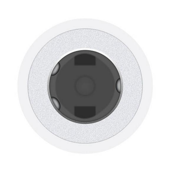 Apple USB-C to 3.5 mm Headphone Jack Adapter3