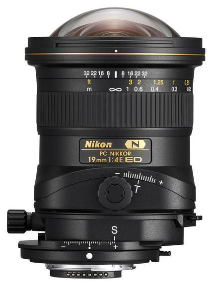 Nikon 19 mm F4/ED PC Nikkor3