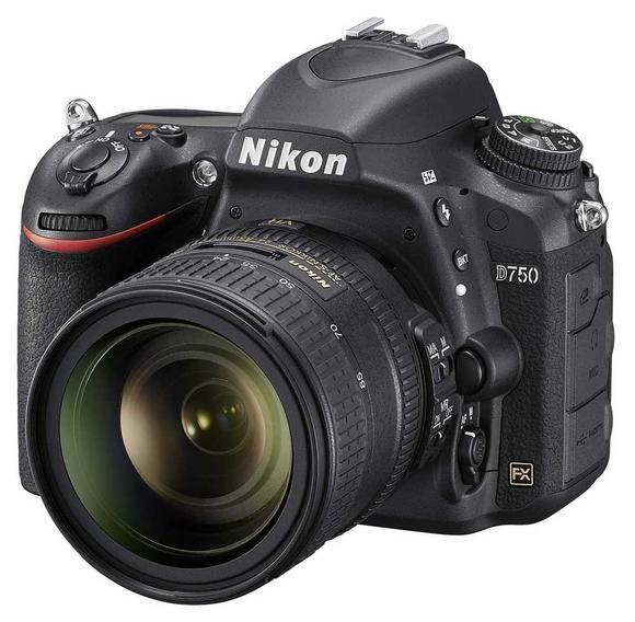 Nikon 24-85 mm  F3,5-4,5 ED AF-S VR4