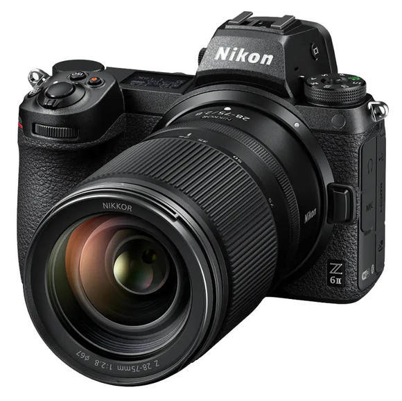 Nikon Z 28-75 mm f/2,84