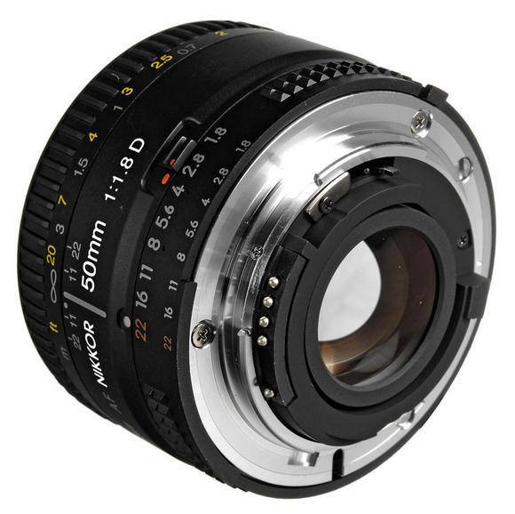 Nikon 50 mm F1.8 AF D4