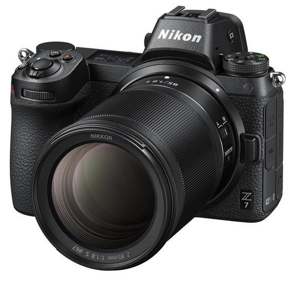 Nikon 85 mm f/1.8 S NIKKOR Z4