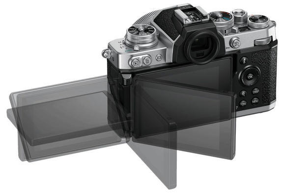 NIKON Z fc + Nikkor 16-50mm VR Silver5