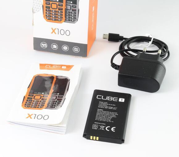 CUBE1 X100 odolný tlačítkový telefon - Grey5
