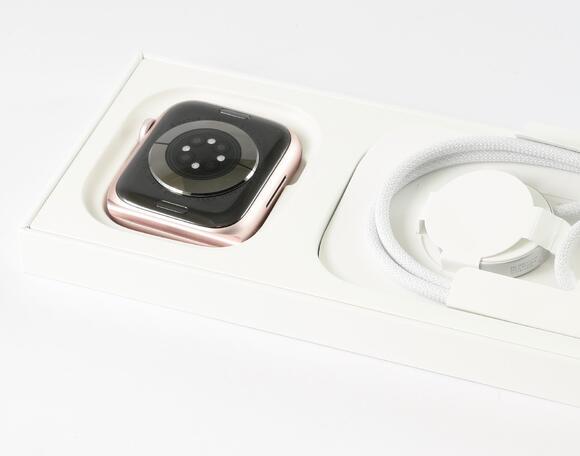 Apple Watch Series 9 45mm Pink, Pink Sport Loop5