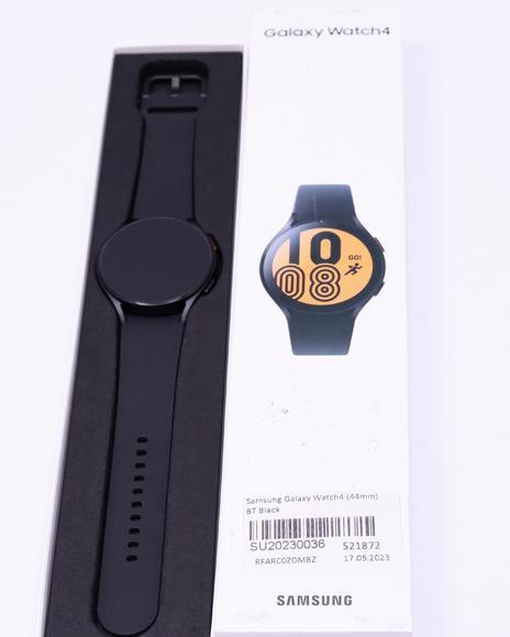 Samsung Galaxy Watch4 (44mm) BT Black5