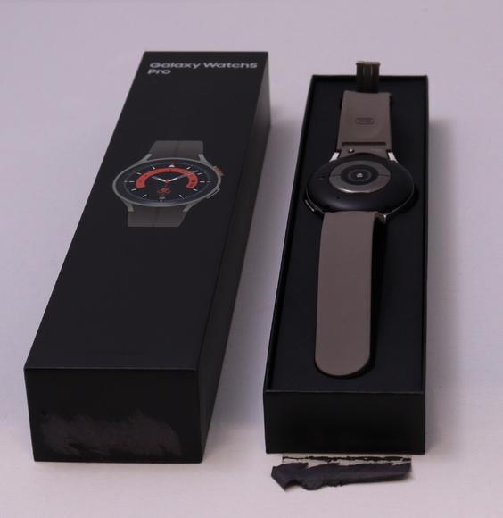 Samsung R925 Galaxy Watch5 PRO (45mm,LTE) Titan5