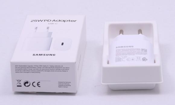 Samsung EP-TA800NW Fast Charger 25W bez kab, White6