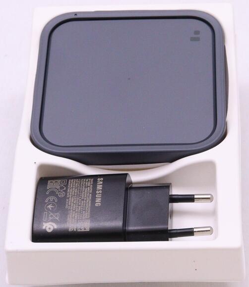 Samsung EP-P2400TBE Wireless Charger Pad w, Black7