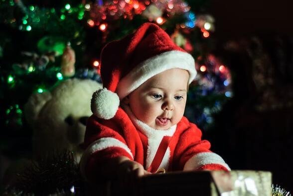 Co dát dětem a teenagerům pod stromeček?  Zde jsou naše tipy na nejlepší vánoční dárky!